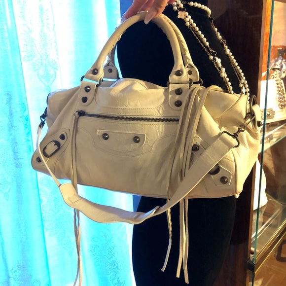 SOLD ✅BALENCIAGA Twiggy Cream City Bag - Picture 8 of 8
